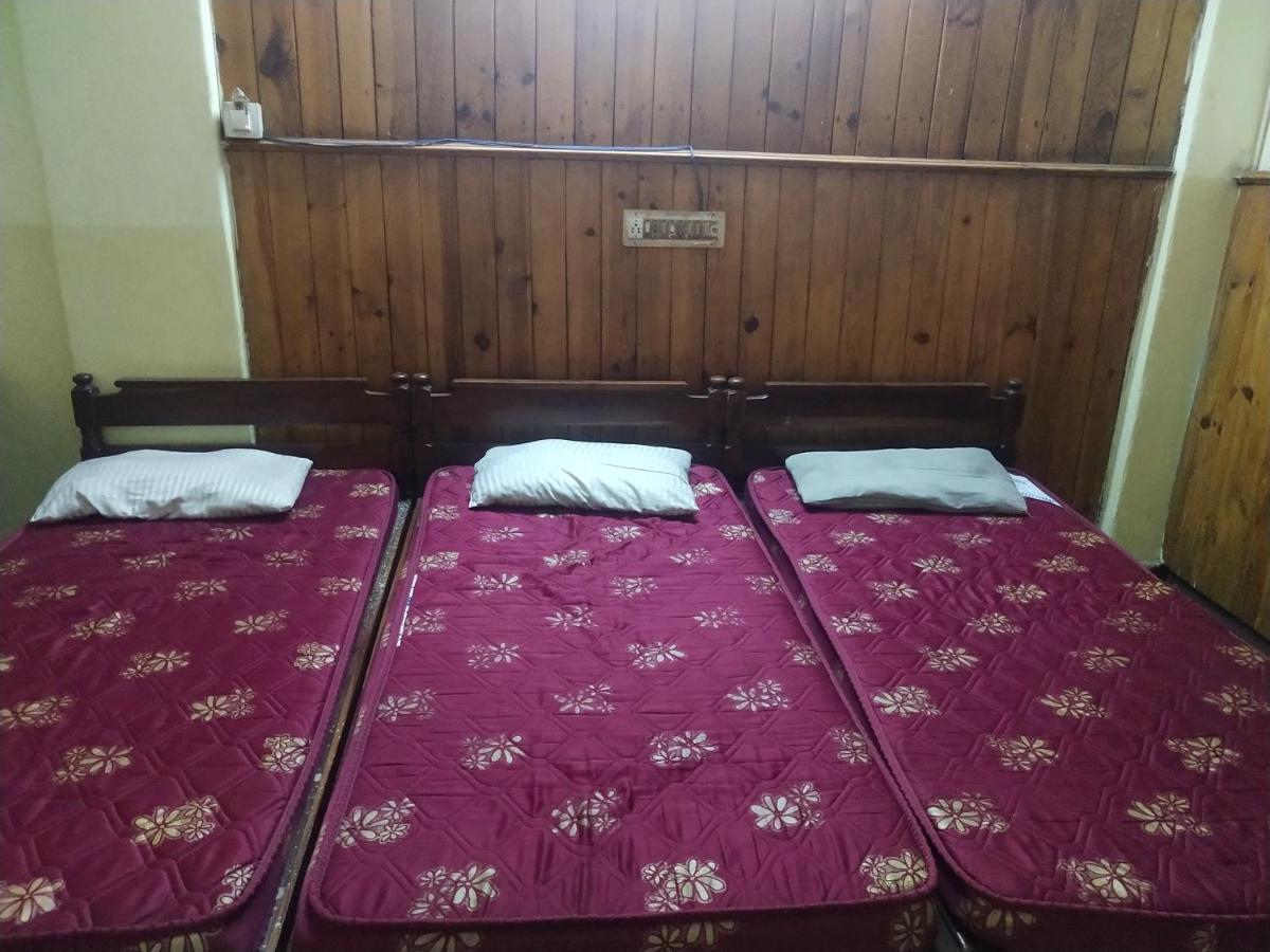 Hotel Shanti Nivas 하이데라바드 외부 사진